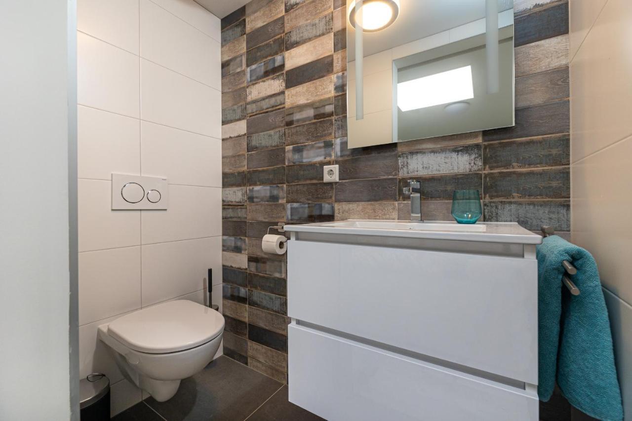 Vakantiewoning B & Bernard 돔브르흐 외부 사진