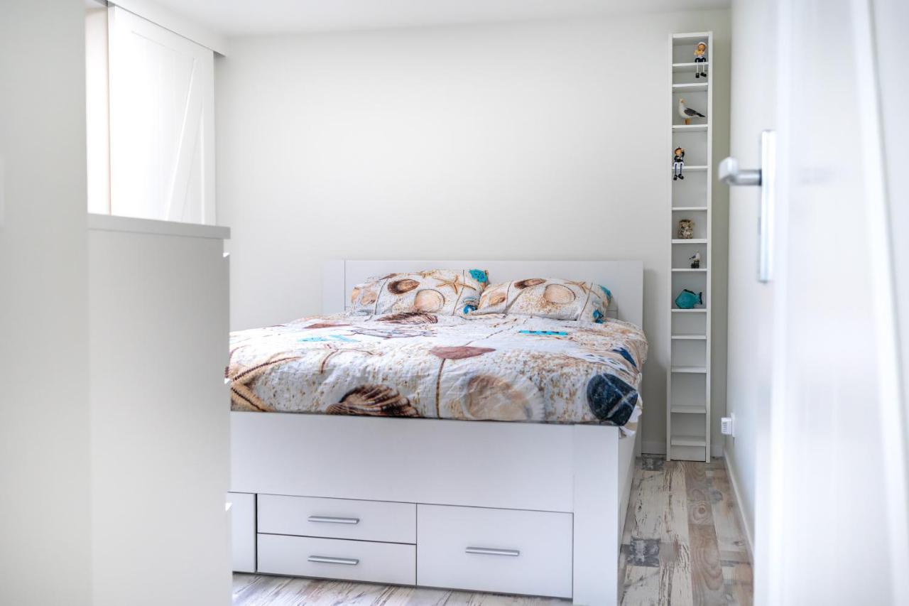 Vakantiewoning B & Bernard 돔브르흐 외부 사진