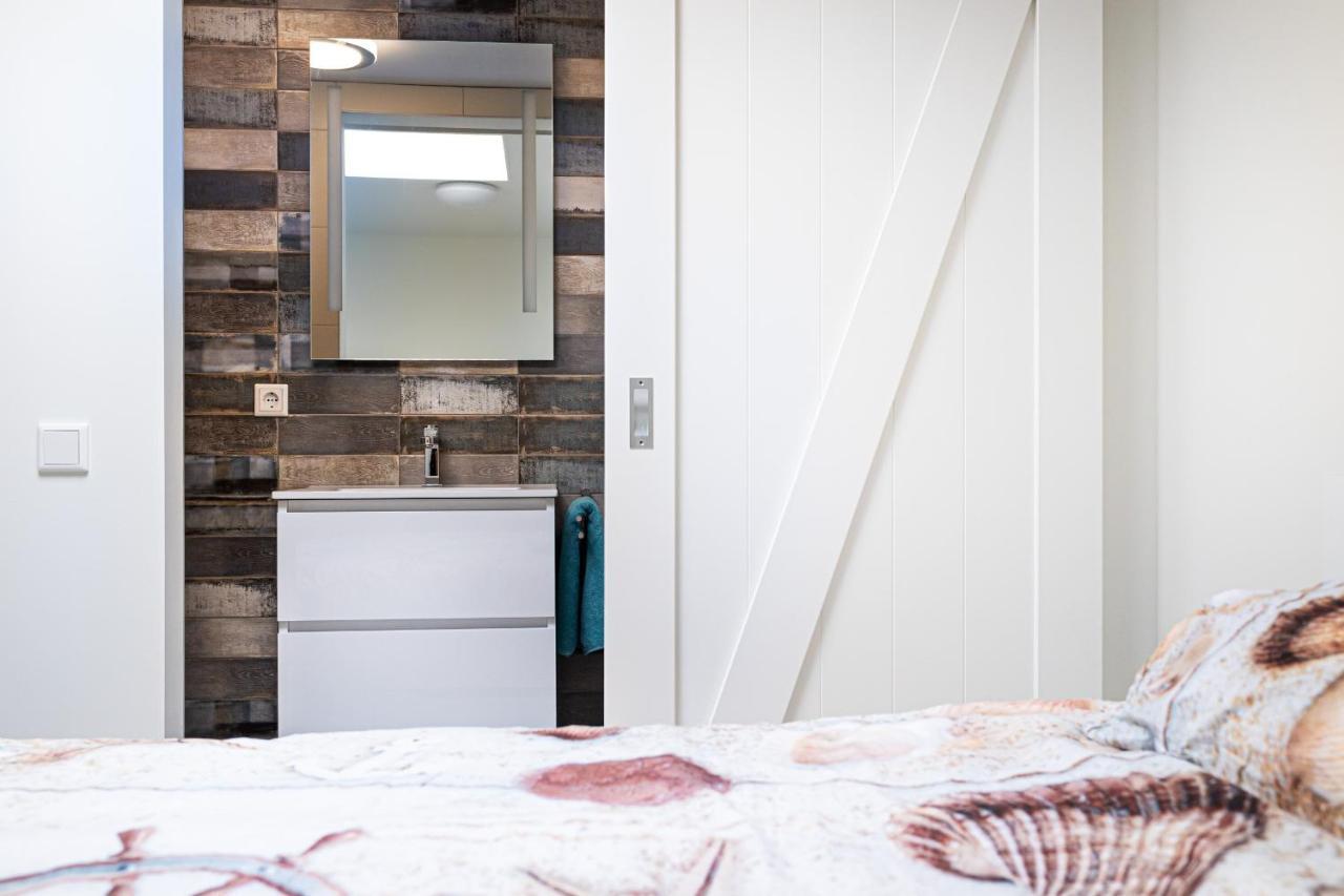Vakantiewoning B & Bernard 돔브르흐 외부 사진